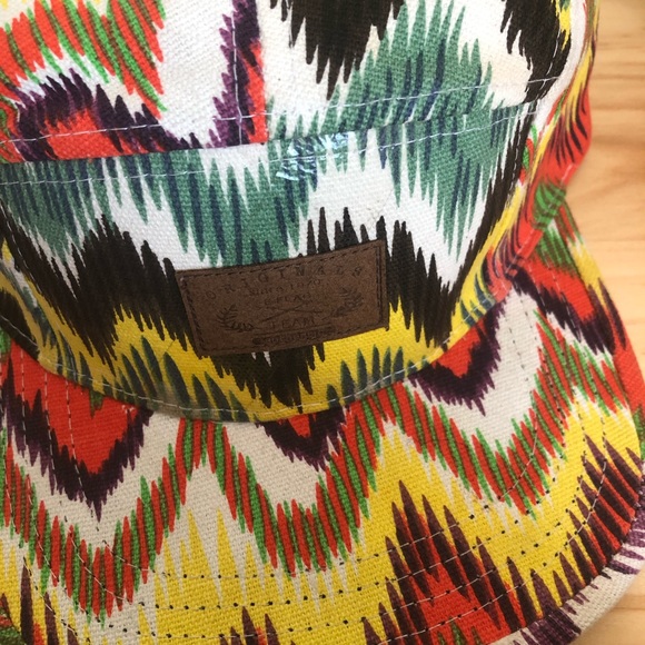 Hats. Caps, SnapBack and fitted sports hats. - Picture 9 of 16